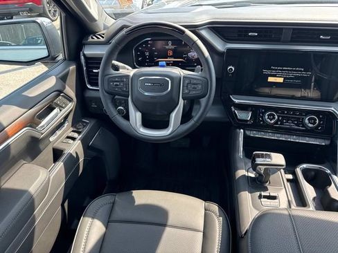 New 2026 GMC Sierra 1500 Denali AWD/4WD image 17