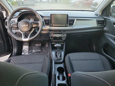 Used 2023 Kia Rio LX FWD image 9