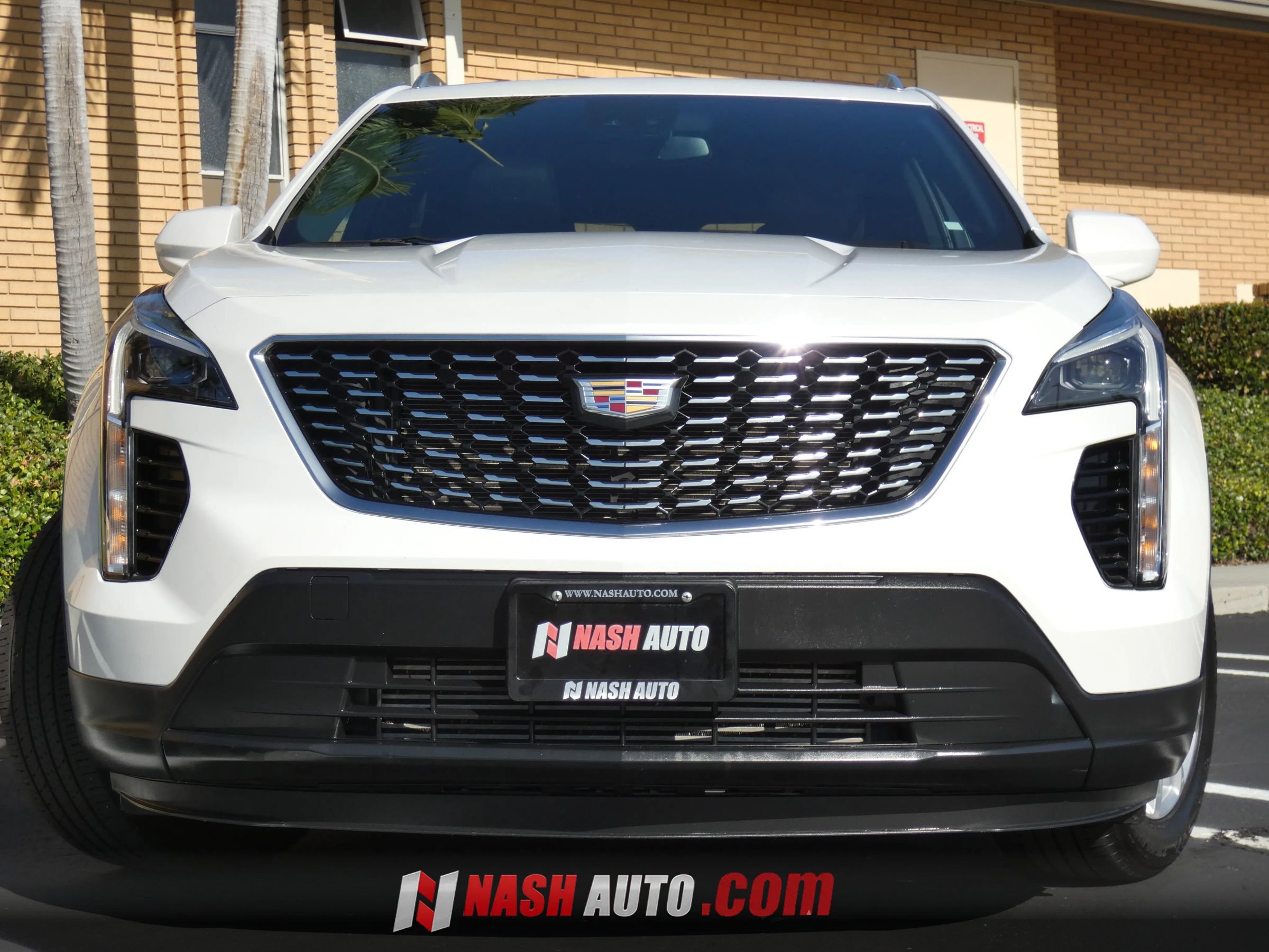 Used 2023 Cadillac XT4 Luxury w/ Cold Weather Package FWD image 17