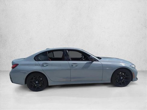 Used 2025 BMW 330i Sedan w/ M Sport Package image 4