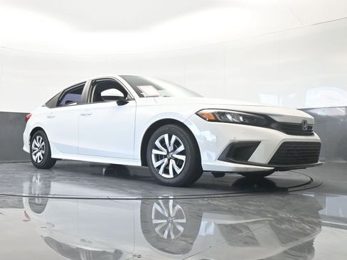 Used 2022 Honda Civic LX image 59