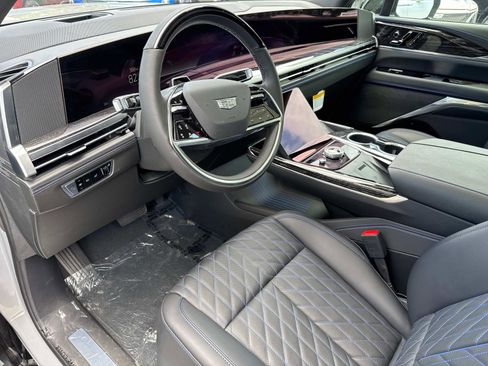 New 2026 Cadillac Escalade IQ Sport 1 w/ LPO, ONYX Package image 23