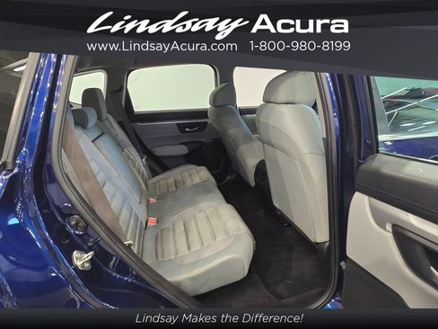 Used 2018 Honda CR-V LX image 9