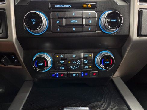 Used 2019 Ford F350 Platinum w/ Platinum Ultimate Package image 55