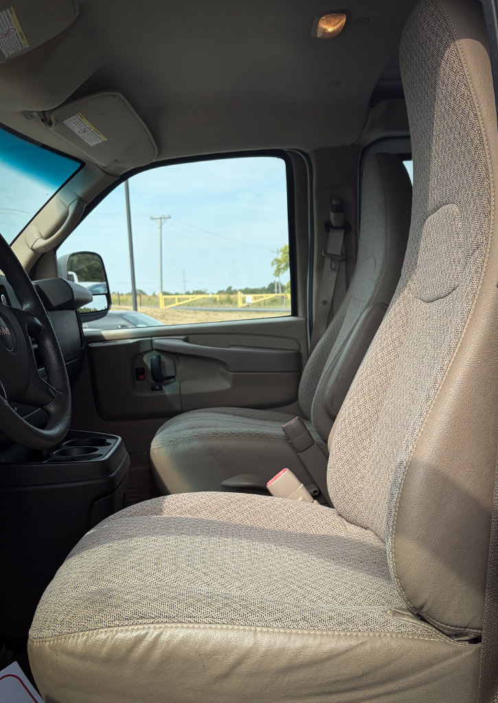 Used 2012 GMC Savana 2500 RWD image 19