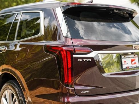 Used 2020 Cadillac XT6 Premium Luxury AWD/4WD image 15