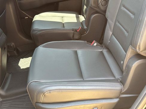 Used 2025 Hyundai Santa Fe Calligraphy FWD image 25