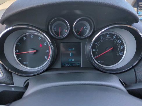 Used 2016 Buick Encore FWD image 11