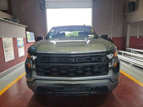 Used 2023 Chevrolet Silverado 1500 Custom w/ LPO, Dark Essentials Package RWD image 2