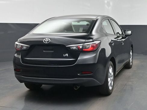 Used 2017 Toyota Yaris iA image 28