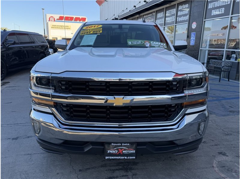 Used 2017 Chevrolet Silverado 1500 LT w/ All Star Edition RWD image 2