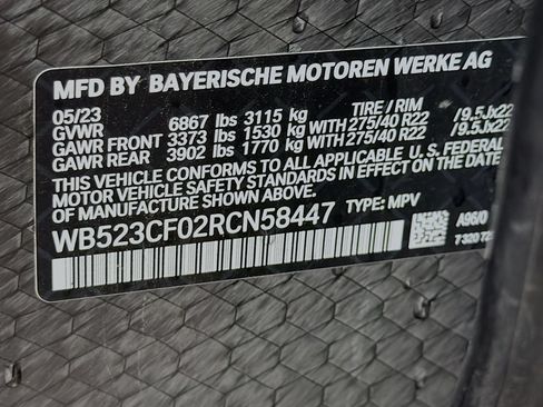 Used 2024 BMW iX xDrive50 w/ Premium Package AWD/4WD image 37