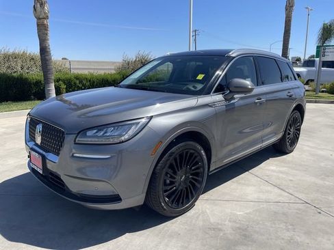 Used 2022 Lincoln Corsair Reserve w/ Luxury Package FWD image 4