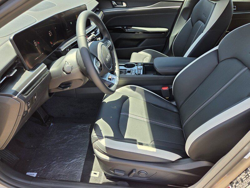New 2026 Kia K5 GT-Line FWD image 6