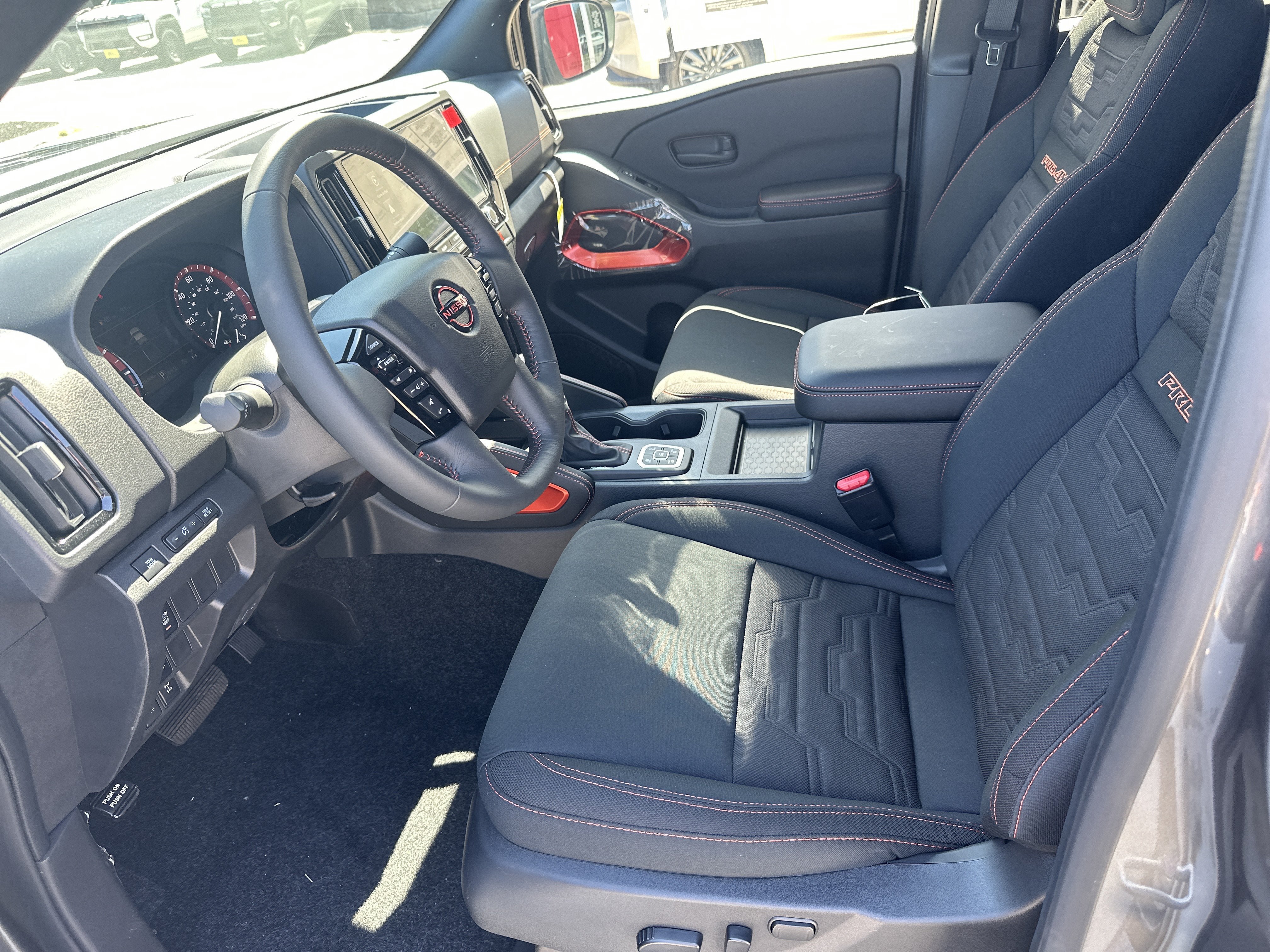 New 2026 Nissan Frontier PRO-4X w/ Tow Package AWD/4WD image 4