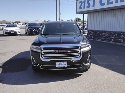 Used 2023 GMC Acadia SLT image 2