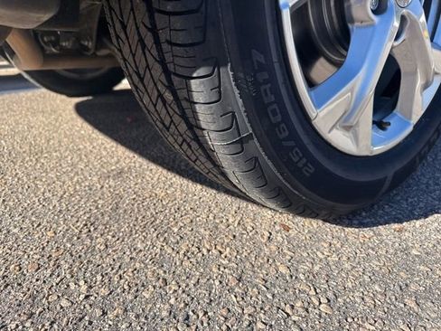 Used 2024 Honda HR-V LX image 17