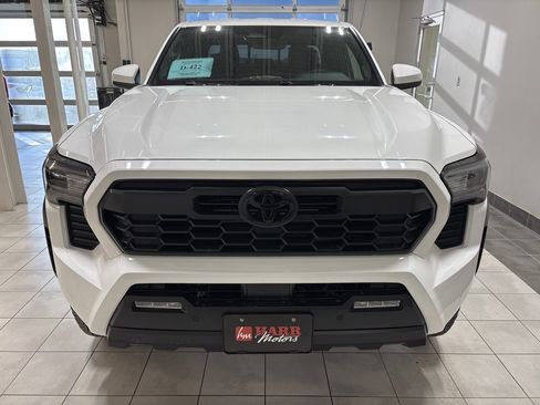 New 2026 Toyota Tacoma TRD Off-Road image 6