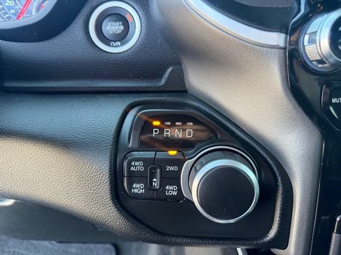 Used 2020 RAM 1500 Big Horn AWD/4WD image 39