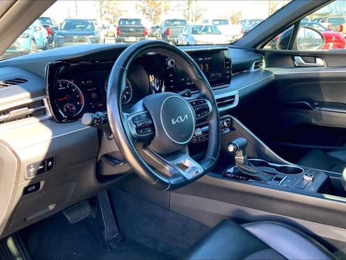Used 2022 Kia K5 GT-Line image 16