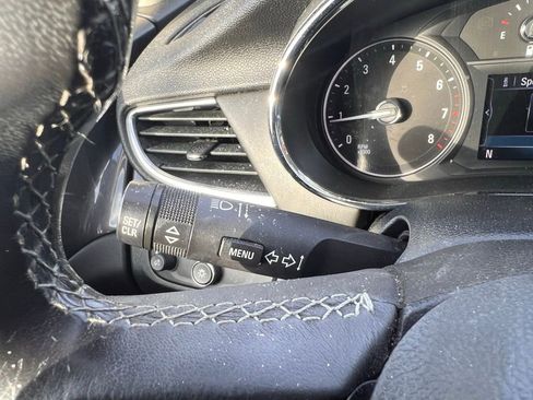 Used 2021 Buick Encore Preferred image 19