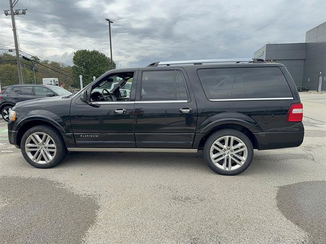 Used 2017 Ford Expedition Max Platinum AWD/4WD image 2
