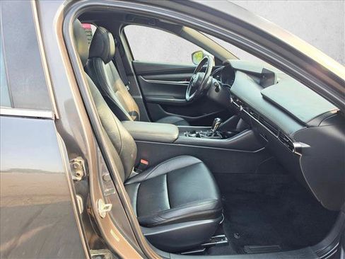Used 2021 MAZDA MAZDA3 s FWD image 11
