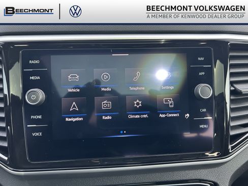 Used 2021 Volkswagen Atlas Cross Sport SEL R-Line image 13