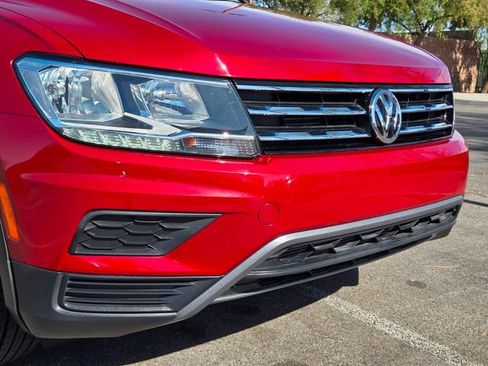 Used 2018 Volkswagen Tiguan S FWD image 2