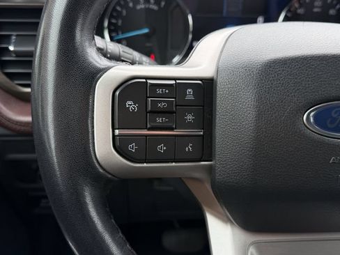 Used 2022 Ford Expedition Limited AWD/4WD image 16