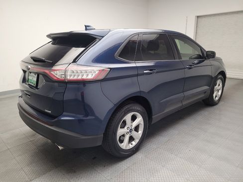Used 2017 Ford Edge SE FWD image 9