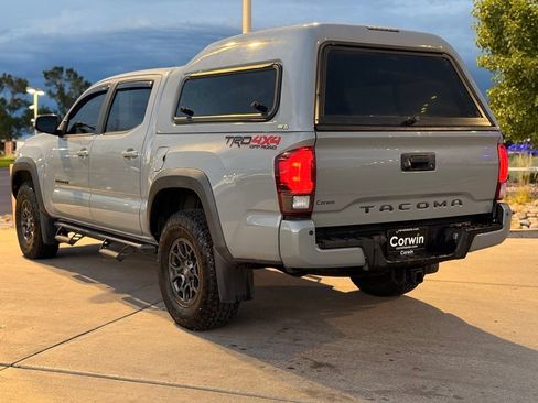 Used 2018 Toyota Tacoma TRD Off-Road AWD/4WD image 6