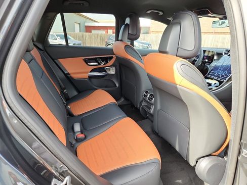 New 2026 Mercedes-Benz GLC 300 4MATIC image 13