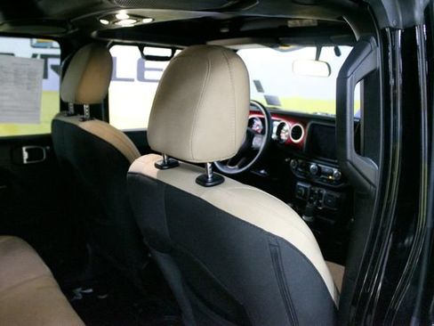 Used 2023 Jeep Wrangler Unlimited Sport AWD/4WD image 10