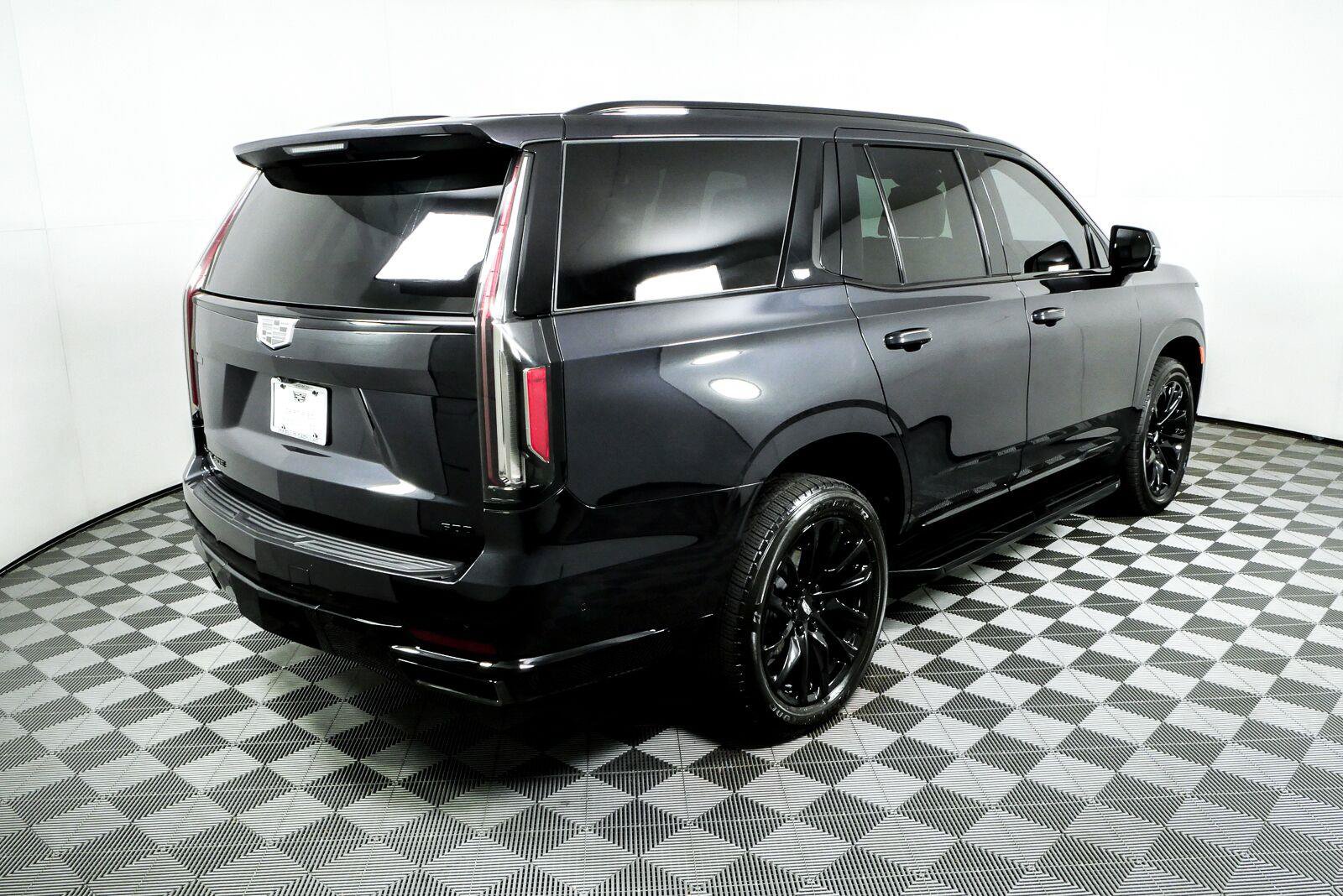Certified 2023 Cadillac Escalade Sport AWD/4WD image 3