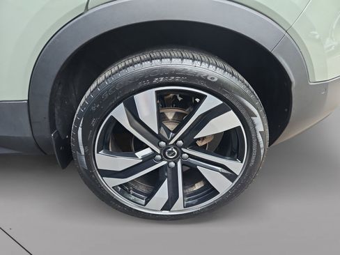 Used 2024 Volvo XC40 B5 Plus w/ Climate Package AWD/4WD image 15