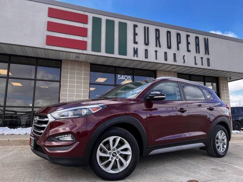 Used 2017 Hyundai Tucson SE Plus image 1