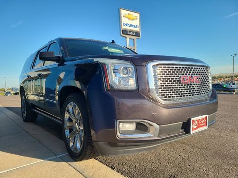 Used 2015 GMC Yukon XL Denali w/ Premium Package image 1