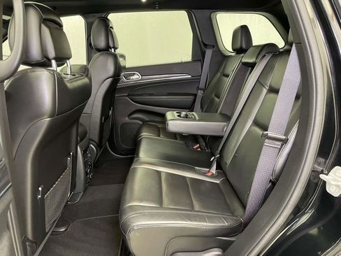 Used 2020 Jeep Grand Cherokee Limited w/ Premium Lighting Group image 19