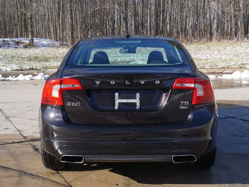 Used 2014 Volvo S60 T5 image 5