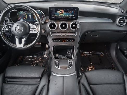 Used 2021 Mercedes-Benz GLC 300 4MATIC image 20