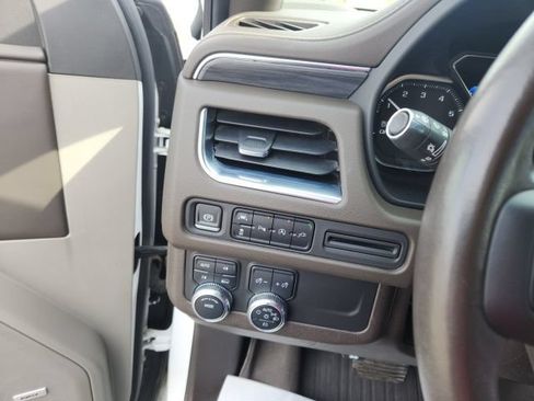 Used 2021 GMC Yukon SLT w/ SLT Luxury Package AWD/4WD image 24