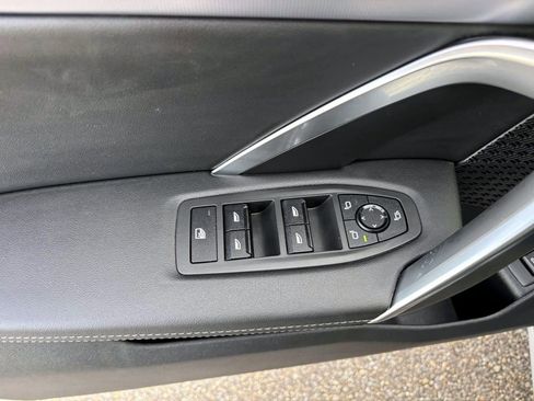 Used 2025 BMW X1 xDrive28i image 13