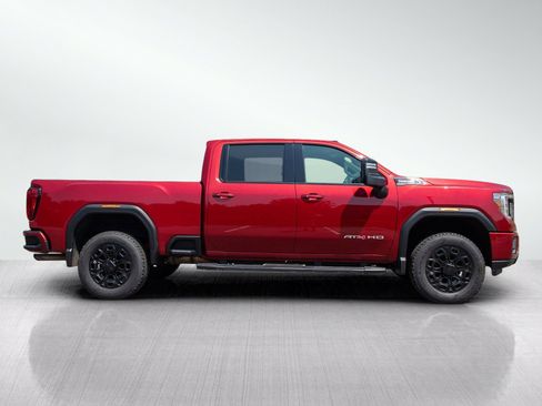 Used 2021 GMC Sierra 2500 AT4 w/ AT4 Preferred Package AWD/4WD image 6