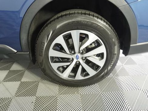 Used 2020 Subaru Outback Premium AWD/4WD image 18