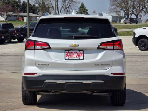 Used 2022 Chevrolet Equinox Premier AWD/4WD image 7
