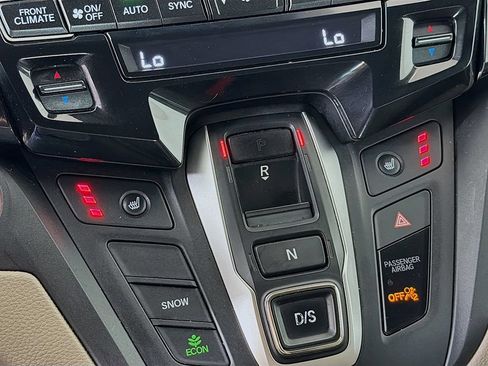 Used 2018 Honda Odyssey EX-L image 45