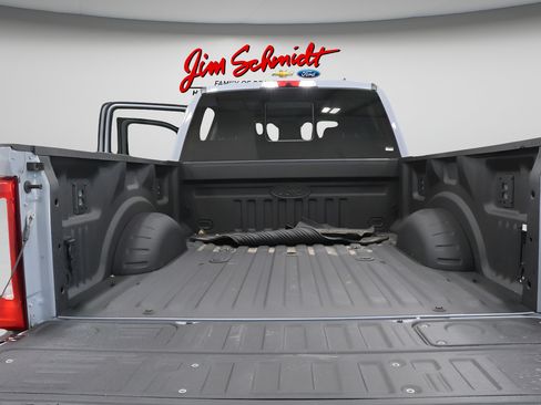 Used 2024 Ford F250 Lariat w/ Lariat Ultimate Package AWD/4WD image 40