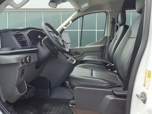 New 2025 Ford Transit 350 148 Low Roof image 4