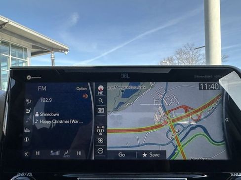 Used 2021 Toyota Highlander Limited image 21